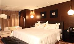 Bed screen background